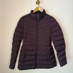 32 Degrees Heat Women’s Lightweight Puffer Jacket in Plum Purple size M